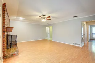 2717 Lucas Dr, Arlington, TX 76015 - Photo 8