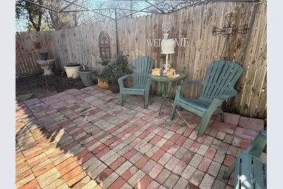 4108 Earl Street, Haltom City, TX 76111 - Photo 4