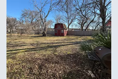 4108 Earl Street, Haltom City, TX 76111 - Photo 20