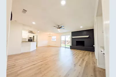 5705 Waits Avenue, Fort Worth, TX 76133 - Photo 8