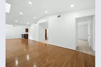 3838 Crestpark Drive, Farmers Branch, TX 75244 - Photo 18