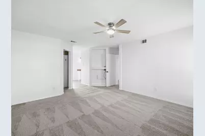 3838 Crestpark Drive, Farmers Branch, TX 75244 - Photo 34