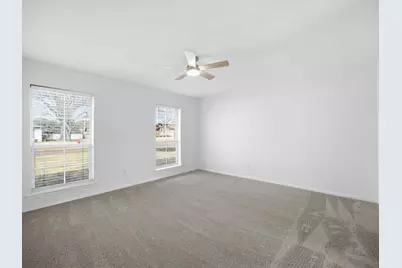 3838 Crestpark Drive, Farmers Branch, TX 75244 - Photo 26