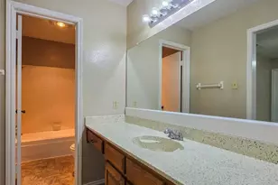 3122 Conflans Rd, Irving, TX 75061 - Photo 6