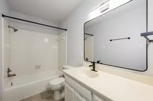 2002 Harwell St, Grapevine, TX 76051 - Photo 24