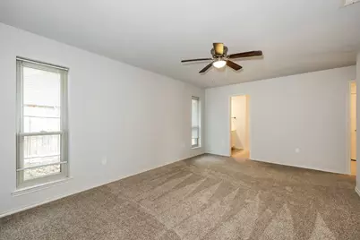 2002 Harwell Street, Grapevine, TX 76051 - Photo 14