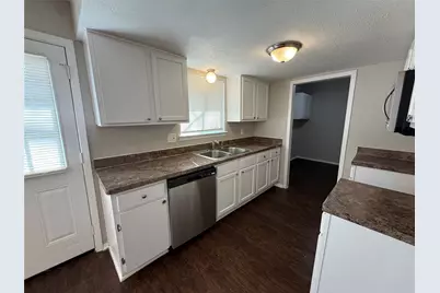 6328 Bellbrook Drive, Dallas, TX 75217 - Photo 8