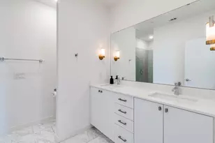 1536 Holly Ave, Dallas, TX 75204 - Photo 10