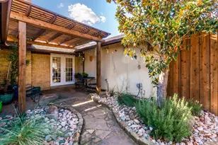 1803 Baylor Dr, Richardson, TX 75081 - Photo 2