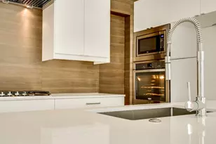 5801 Bryan Pkwy, Dallas, TX 75206 - Photo 8