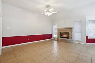 1312 Crows Nest Ct, Azle, TX 76020 - Photo 18