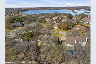 1312 Crows Nest Court, Azle, TX 76020 - Photo 38