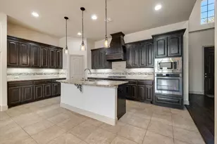 5713 Tawakoni Dr, Denton, TX 76226 - Photo 1