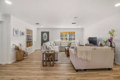 1511 Oak Forest Drive, Graham, TX 76450 - Photo 6