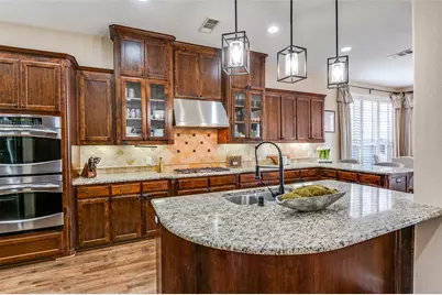 8025 Strathmill Drive, The Colony, TX 75056 - Photo 16