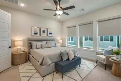 1053 Manacor Lane, Dallas, TX 75212 - Photo 8