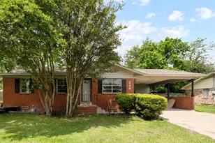 229 Bois D Arc St, Canton, TX 75103 - Photo 2