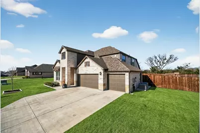 596 Randy S Way, Pilot Point, TX 76258 - Photo 4