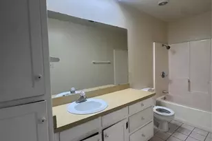 1107 Sierra Vista Dr, Granbury, TX 76048 - Photo 14