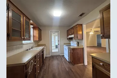 1107 Sierra Vista Drive, Granbury, TX 76048 - Photo 6