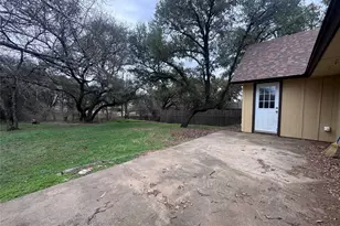 1107 Sierra Vista Dr, Granbury, TX 76048 - Photo 10