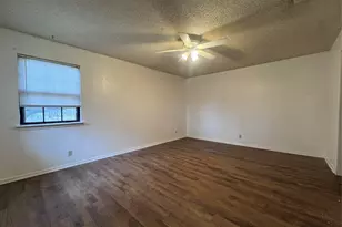 1107 Sierra Vista Dr, Granbury, TX 76048 - Photo 8