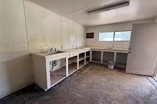 505 N Florence St, Grand Saline, TX 75140 - Photo 20
