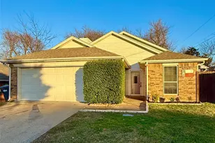 1209 S College St, McKinney, TX 75069 - Photo 4