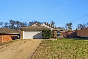 1209 S College St, McKinney, TX 75069 - Photo 16