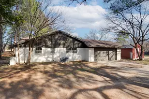890 Copper Canyon Rd, Copper Canyon, TX 76226 - Photo 2