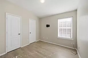 1665 Crown Point Dr, Little Elm, TX 75036 - Photo 12