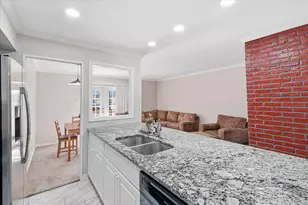 5930 Birchbrook Dr, Dallas, TX 75206 - Photo 14