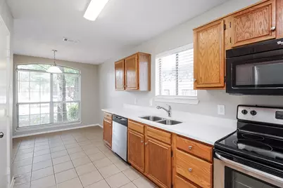 1113 Glen Creek Drive, Mansfield, TX 76063 - Photo 8