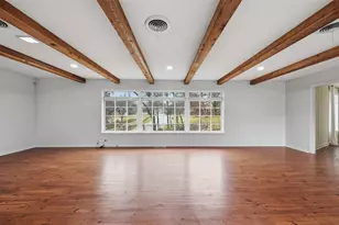 1901 Bluebird Ave, Fort Worth, TX 76111 - Photo 4