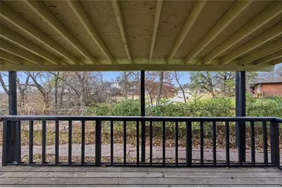 1901 Bluebird Avenue, Fort Worth, TX 76111 - Photo 30