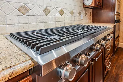 1018 Pedernales Trail, Irving, TX 75063 - Photo 12