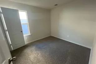 521 Epiphany Ln, Lavon, TX 75166 - Photo 10