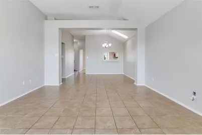 800 Ponselle Drive, Arlington, TX 76001 - Photo 4