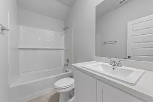 602 Stone Hollow Dr, Van Alstyne, TX 75495 - Photo 8