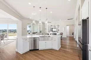 11301 Drinkwater Dr, Denton, TX 76207 - Photo 10