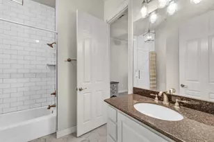 1318 Amsterdam Ct, Granbury, TX 76048 - Photo 26