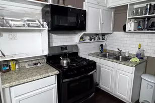 2906 W 9th St, Dallas, TX 75211 - Photo 4