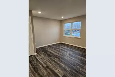 305 Deepwood Street, Dallas, TX 75217 - Photo 8