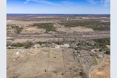 41106 Mitchell Bend Court, Granbury, TX 76048 - Photo 10