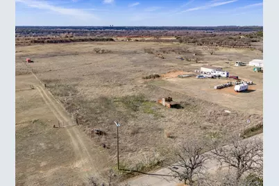 41106 Mitchell Bend Court, Granbury, TX 76048 - Photo 12