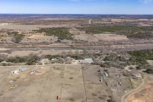 41106 Mitchell Bend Ct, Granbury, TX 76048 - Photo 8