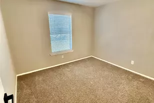 2209 Hardy Rd, Grand Prairie, TX 75051 - Photo 22