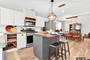 214 Hideaway Ln E, Hideaway, TX 75771 - Photo 16