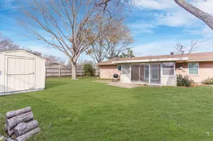 831 Warren Way, Richardson, TX 75080 - Photo 18