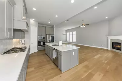 5708 Lake Jackson Drive, Fort Worth, TX 76126 - Photo 22